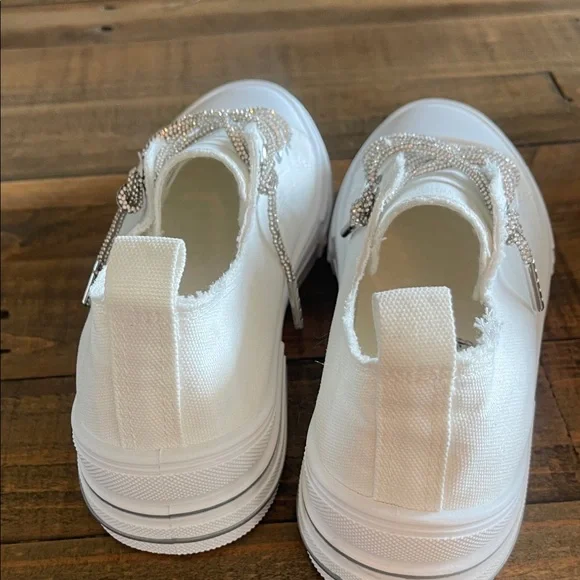 Very G White Women's Sneakers - Picture 5 of 6